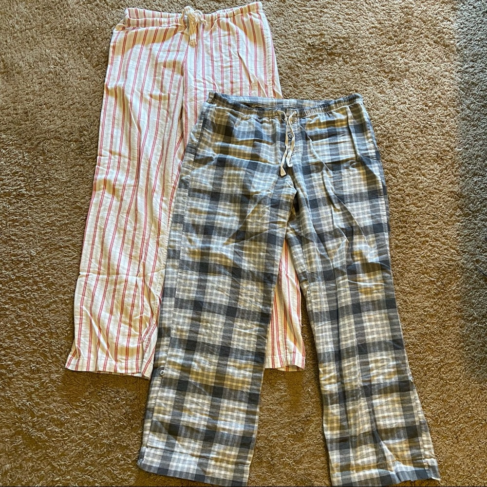 Set of 2 Women’s Gap Body sleep pants